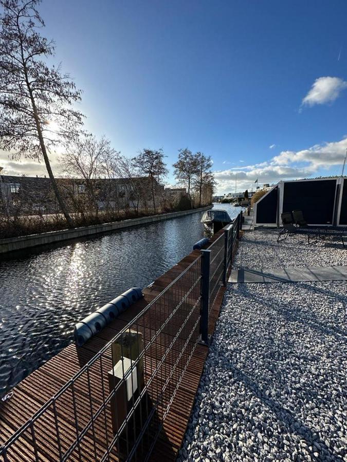 Ferienhaus Am Wasser Lemmer 136 Neu Renoviert Екстериор снимка